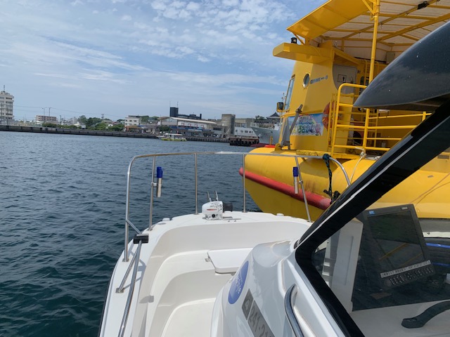 水中観光船・渡船運航事業における救助訓練実施